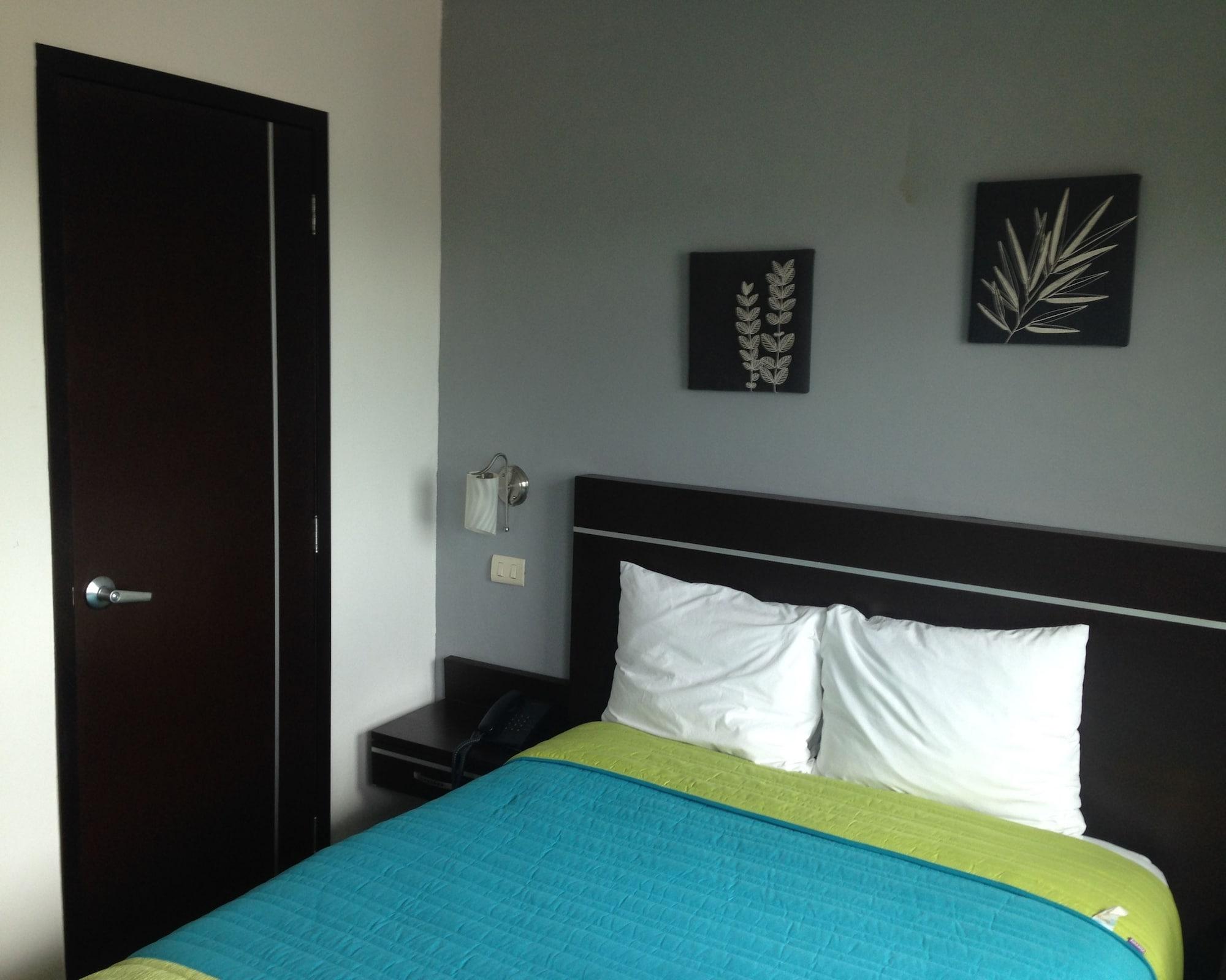 Hotel Mision Express Xalapa Exterior photo